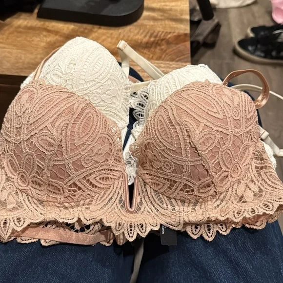 Livy bra - Picture 2 of 5